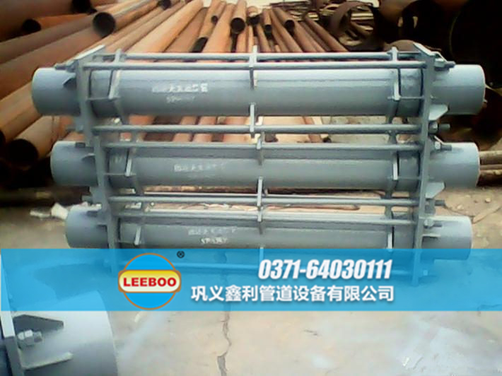 大拉桿橫向波紋<a href=http://m.acixz.cn target=_blank class=infotextkey>補(bǔ)償器</a>